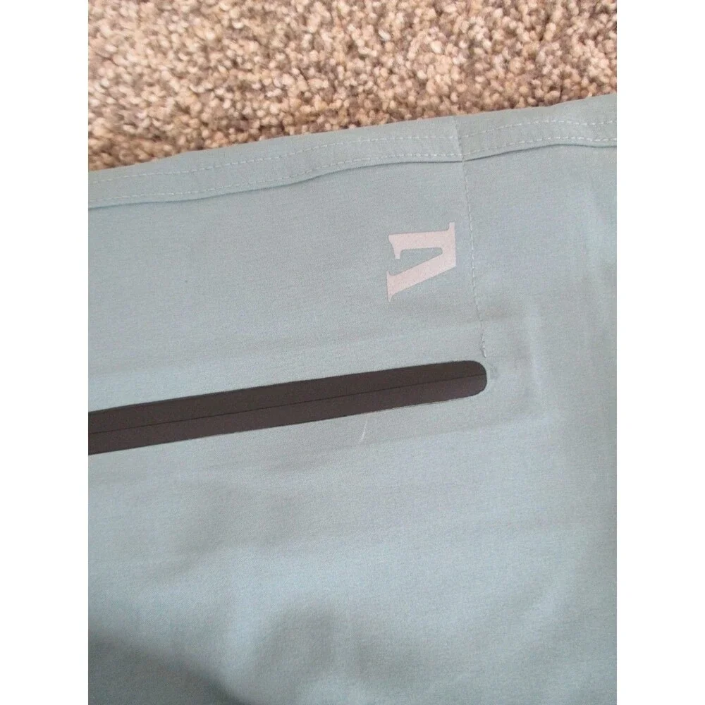 Vuori Infinity BoardShort Swim Trunks Mens 38